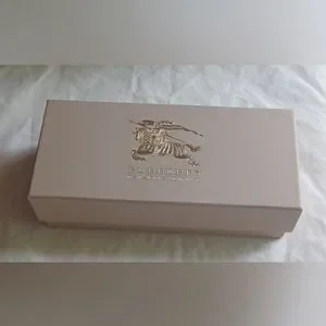 Burberry | Accessories | Nwt Burberry Green Violet Lens Cat  display picture 2